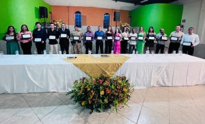 Câmara de Rio Piracicaba homenageia 17 trabalhadores com Diplomas Operário Padrão.