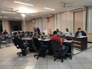 Piso nacional para professores, criação de Casa-Lar e outras matérias são aprovadas na Câmara de Rio Piracicaba.