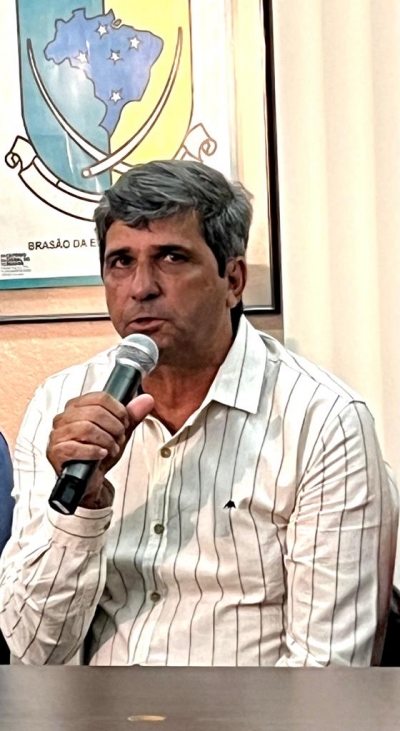 Rômulo Linhares é empossado presidente da Câmara de Rio Piracicaba.